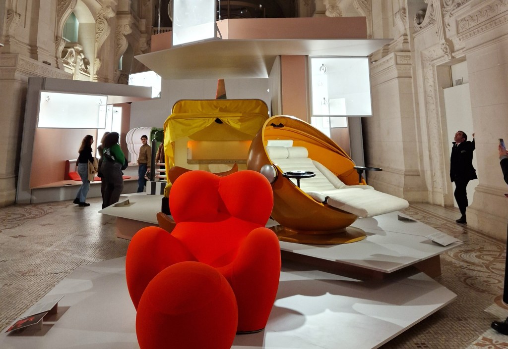 L’intime – de la chambre aux réseaux&nbsp;sociaux